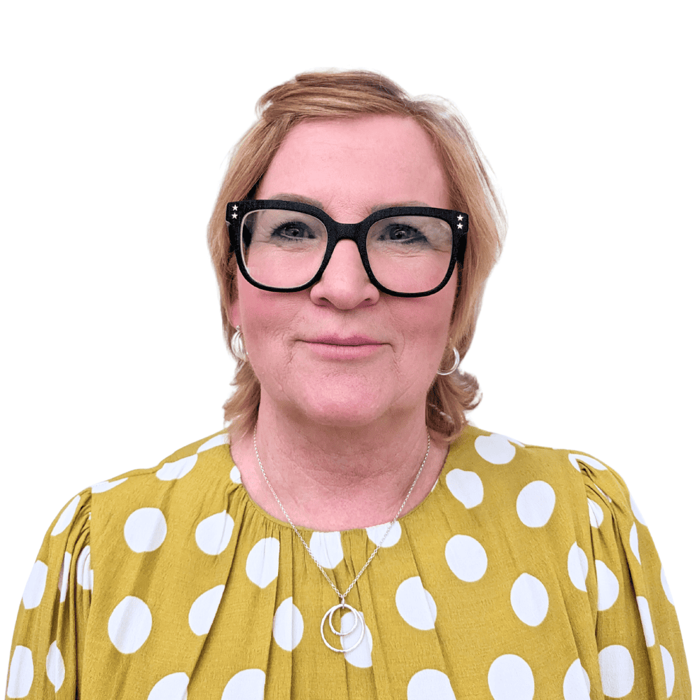 Lisa Loy profile01.png